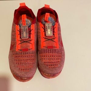 Nike VaporMax 2020 Flyknit Team Red